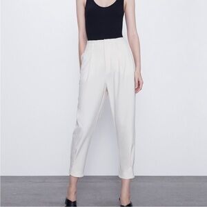 Zara Cream White Cropped Pants